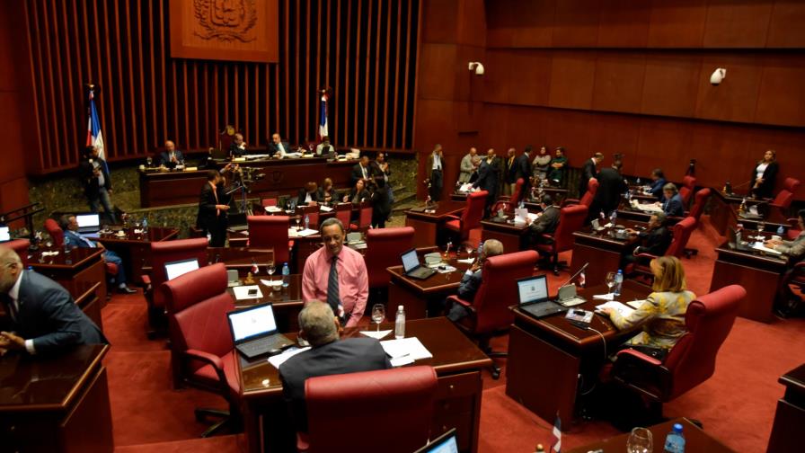 Gobierno depositará este sábado Presupuesto Complementario