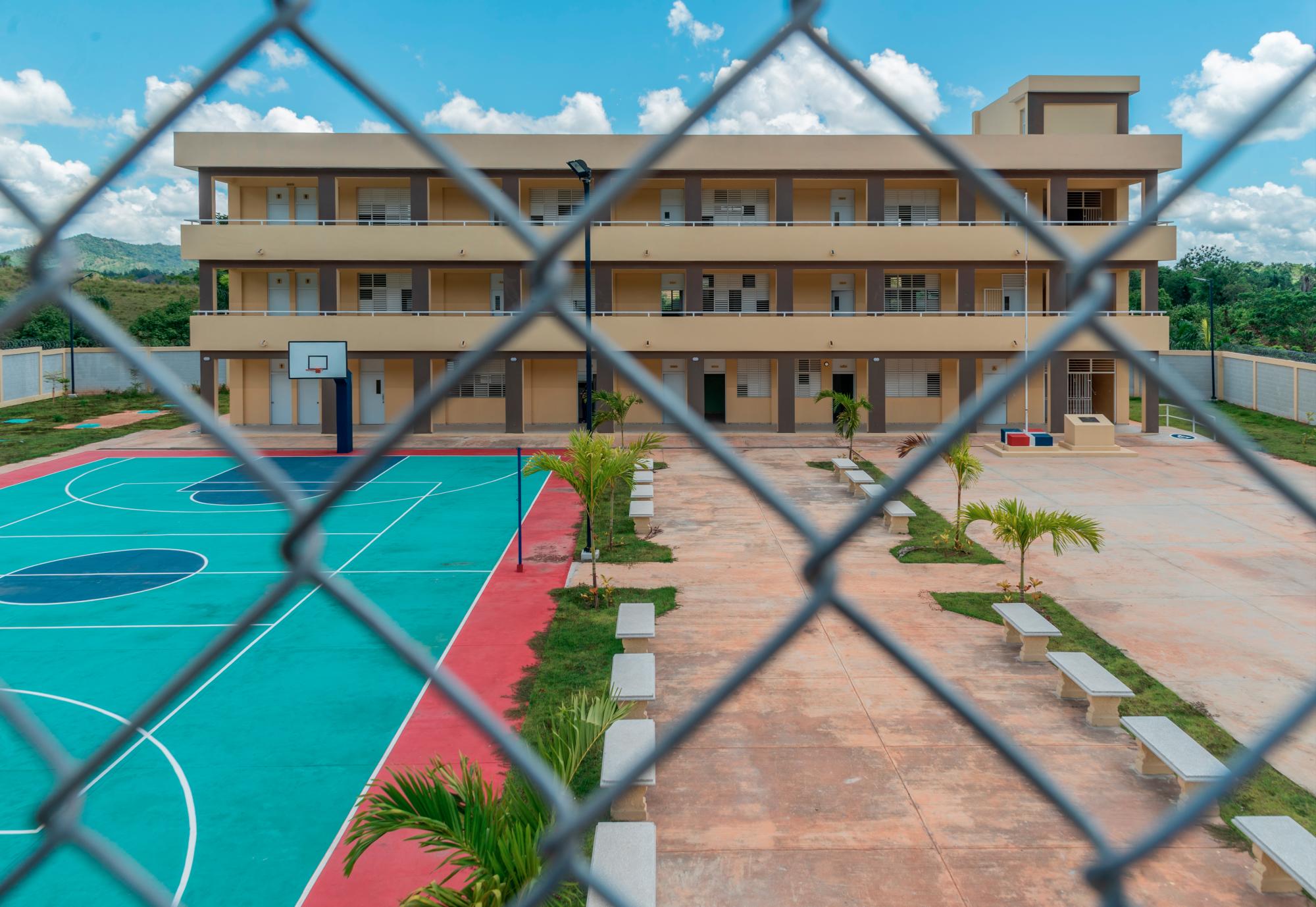 Este es el nuevo plantel que la comunidad educativa pide que se les entregue