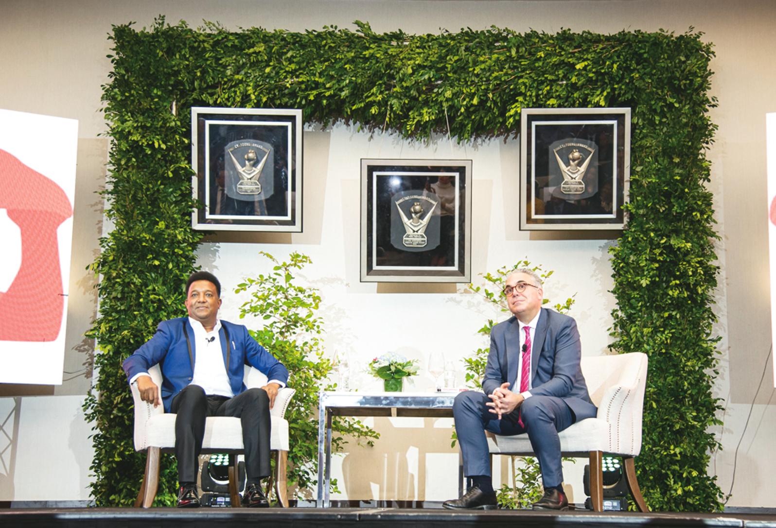 Pedro Martínez y Roberto Cavada.