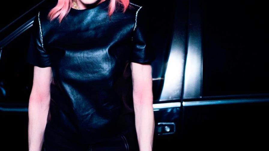 Madonna se cambia el look, ahora prefiere el rosa