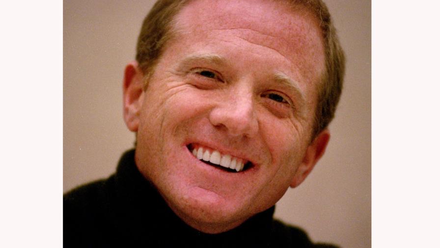 Hijo de Robert Redford, James, muere de cáncer a los 58 años