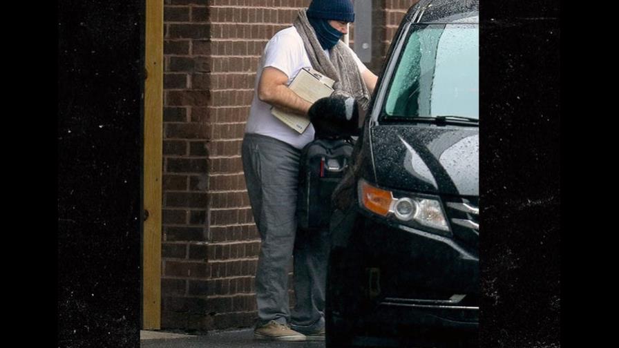 Kevin Spacey reaparece y es captado por los paparazzi?