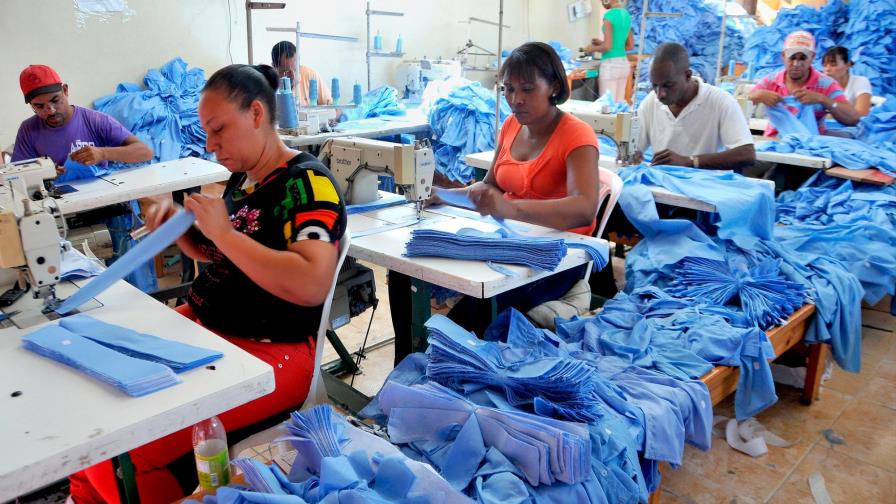 Las mipymes recibieron contratos por RD$210,400 MM Las mipymes recibieron contratos por RD$210,400 MM