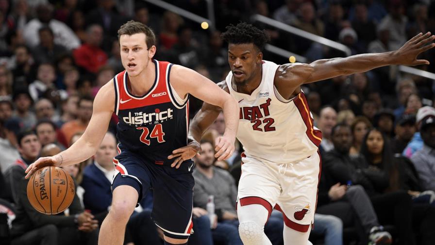 McRae y Mathews ayudan a diezmados Wizards ante Heat