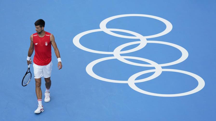 Djokovic sabe que la historia está en juego en Tokio
