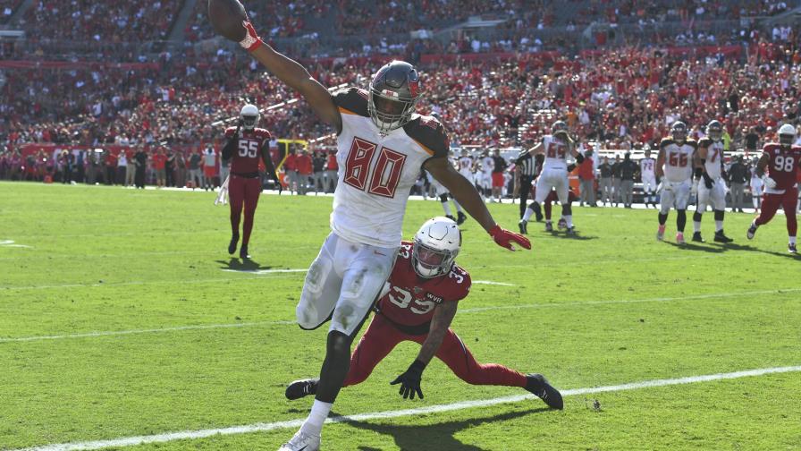 Winston guía a Bucaneers en triunfo sobre Cardinals Winston guía a Bucaneers en triunfo sobre Cardinals