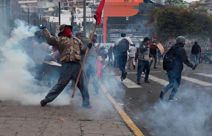 Problemas de transporte y bloqueos en inicio de huelga nacional en Ecuador