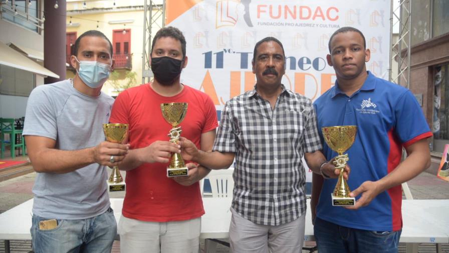  Realizan XI edición del Torneo de Ajedrez Conde Peatonal