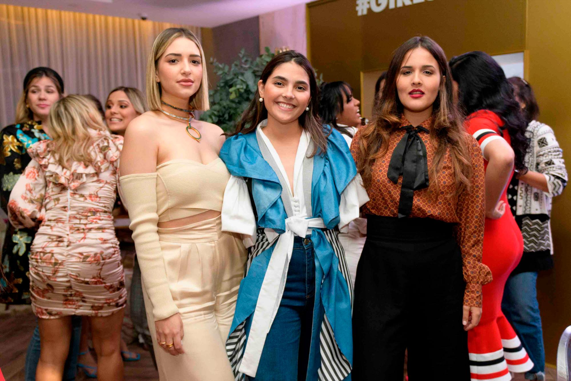 Lía Montás, Nicole Marie y Natalia Nachón.