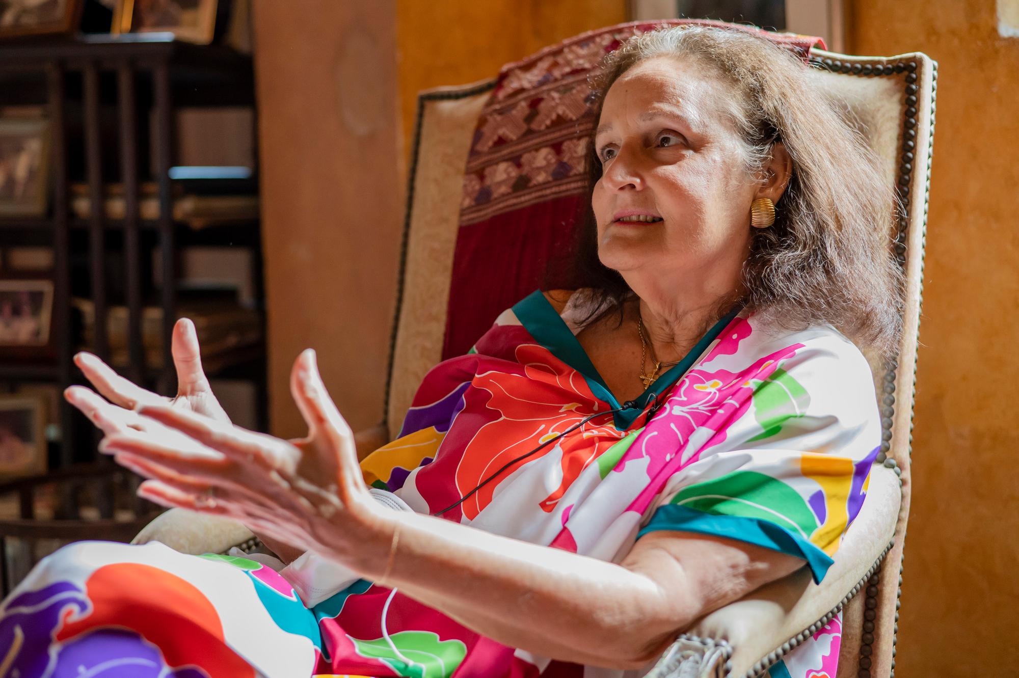 En el Año 1973, Patricia Reid Baquero funda la firma de Diseño de Interiores quelleva su nombre en Santo Domingo, República Dominicana