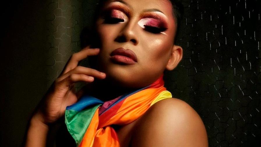 El colectivo LGBTIQ+ protesta contra el golpe militar en Birmania