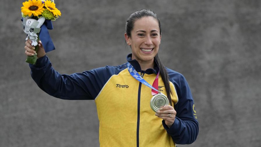 Sin cetro, Pajón brilla: Esta plata vale oro y algo más Sin cetro, Pajón brilla: Esta plata vale oro y algo más