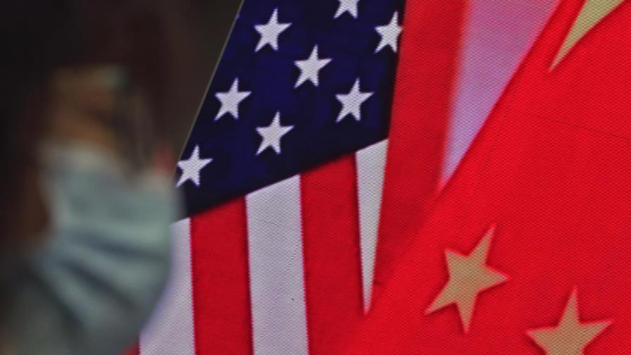 China y EEUU chocan verbalmente sobre coronavirus y DDHH China y EEUU chocan verbalmente sobre coronavirus y DDHH