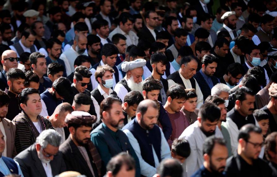 Policía: atentado en mezquita de Kabul deja 12 muertos