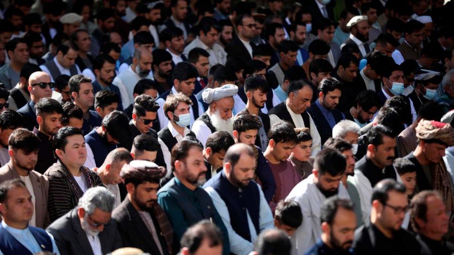 Policía: atentado en mezquita de Kabul deja 12 muertos Policía: atentado en mezquita de Kabul deja 12 muertos