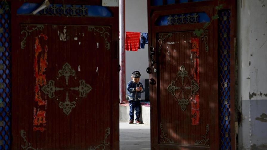 EEUU bloquea importaciones de región china