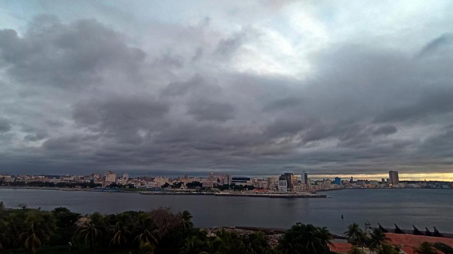 La tormenta Elsa sale de Cuba con lluvias de cola y amenaza Florida