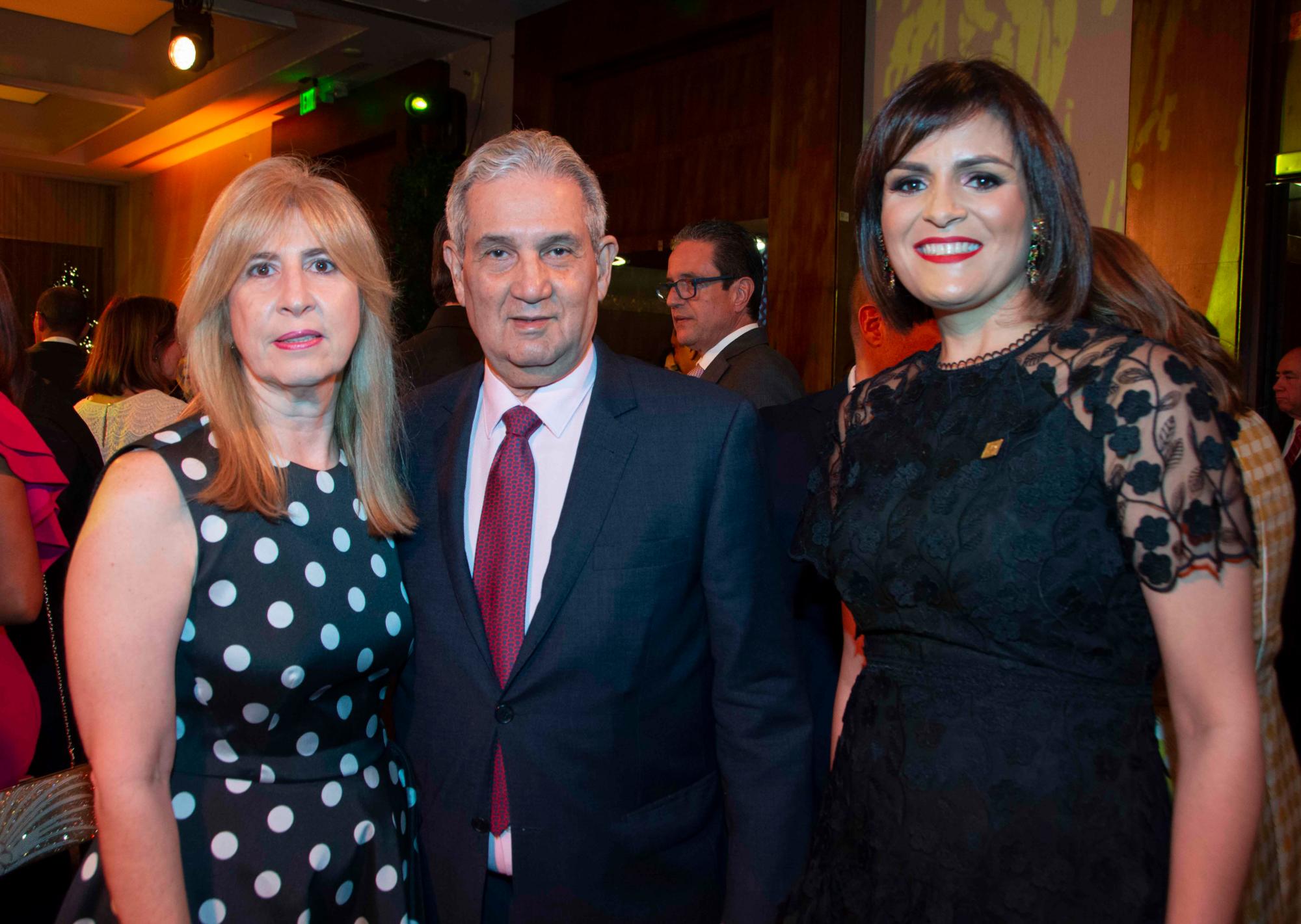 Gina Majluta, José Joaquín Puello y Mirjan Abreu. 