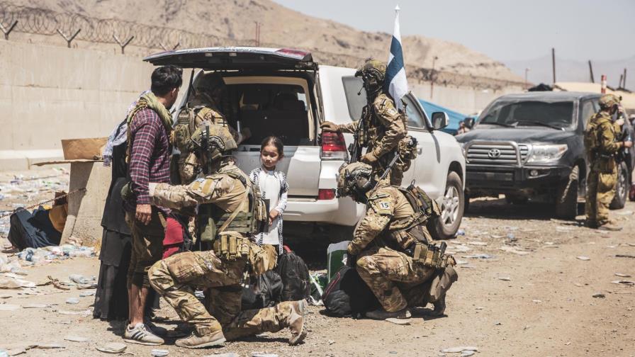 GOP rift widens amid growing hostility to Afghan refugees