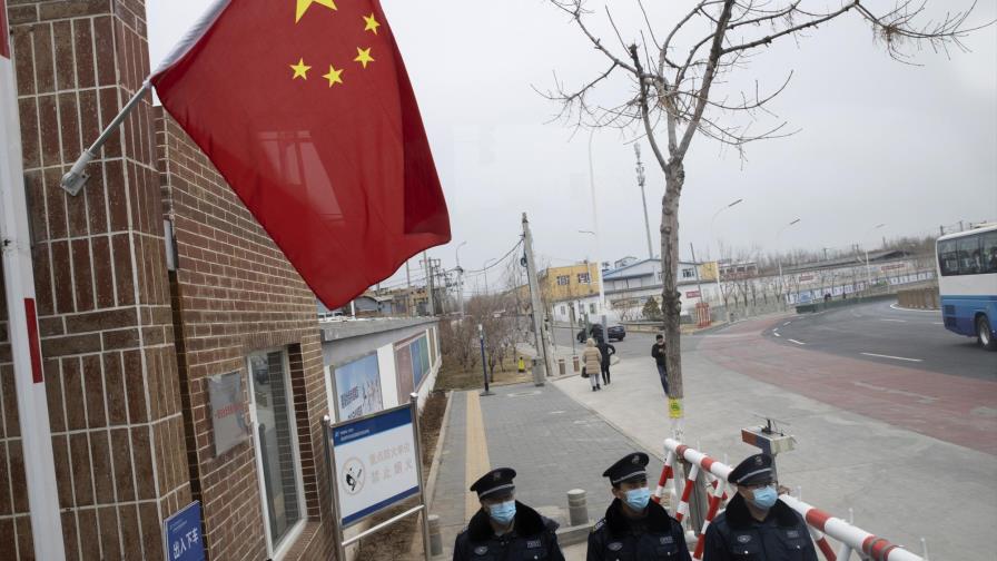 China reporta 44 muertes por coronavirus China reporta 44 muertes por coronavirus