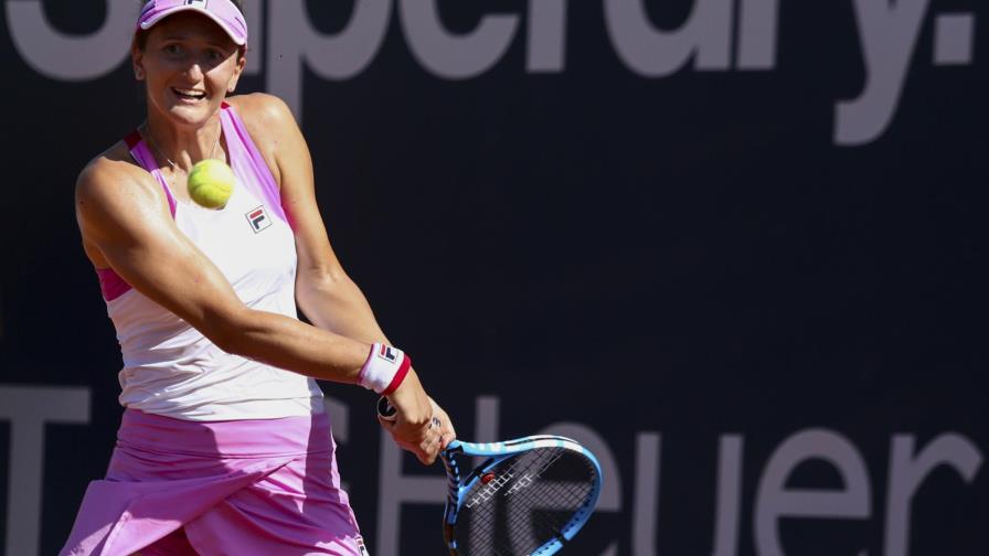 Sin saludos, las giras de tenis se reanudan en Palermo