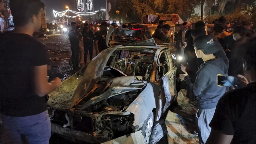 Manifestantes iraquíes toman plaza estratégica en Bagdad