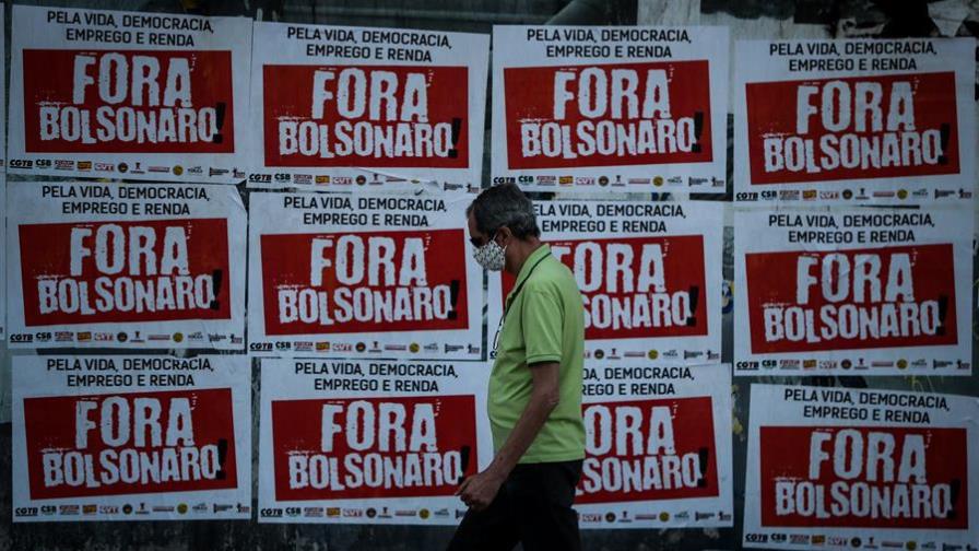 Brasil perdió 1.1 millones de empleos formales en marzo y abril Brasil perdió 1.1 millones de empleos formales en marzo y abril