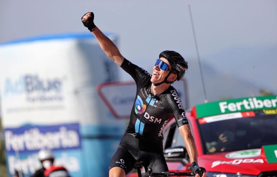 Bardet gana la etapa 14 de la Vuelta de España