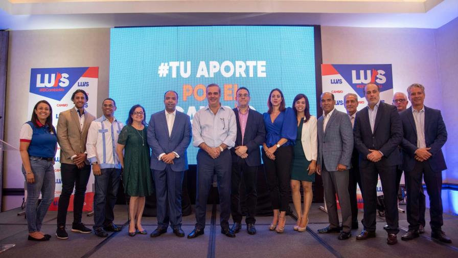 Luis Abinader lanza plataforma digital “Aporta por el Cambio”