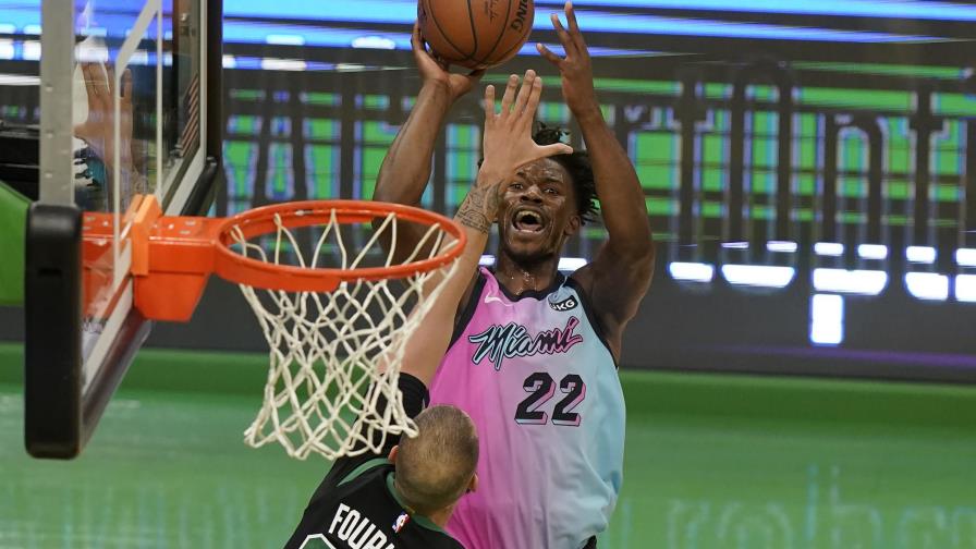Butler lidera al Heat ante Celtics ; ambos equipos luchan por el sexto lugar