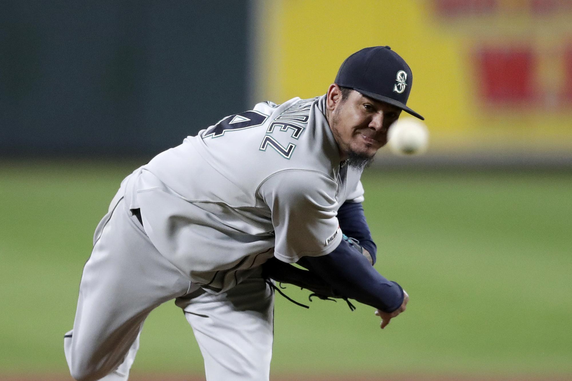 Orioles firmarán pacto de ligas menores con Félix Hernández