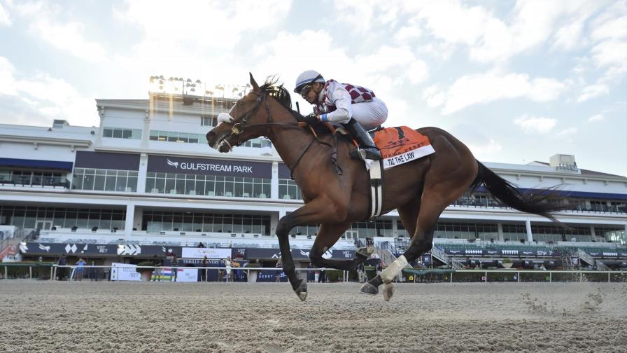 Tiz the Law gana extraño Derby de Florida