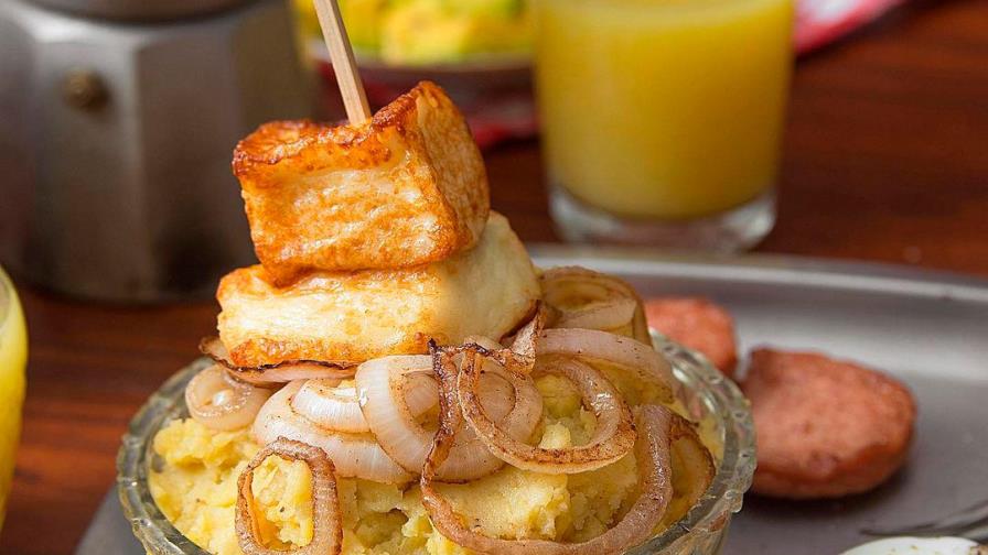 Hoy es el Día Nacional del Mangú Hoy es el Día Nacional del Mangú