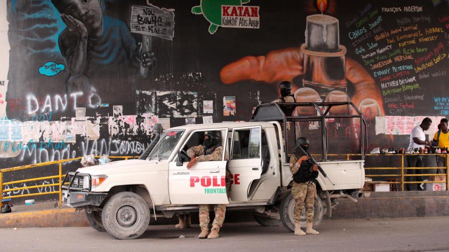 EEUU dice que colabora en investigación sobre asesinato de presidente haitiano EEUU dice que colabora en investigación sobre asesinato de presidente haitiano