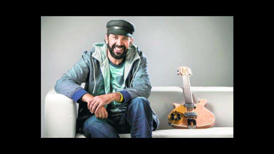 Juan Luis Guerra recibirá el Premio Billboard Trayectoria Artística