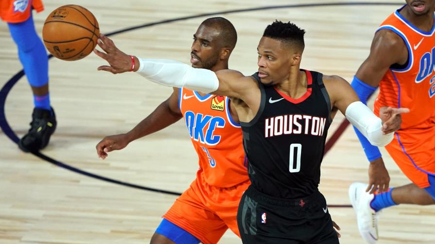 Westbrook regresa, Houston toma ventaja de 3-2 en la serie