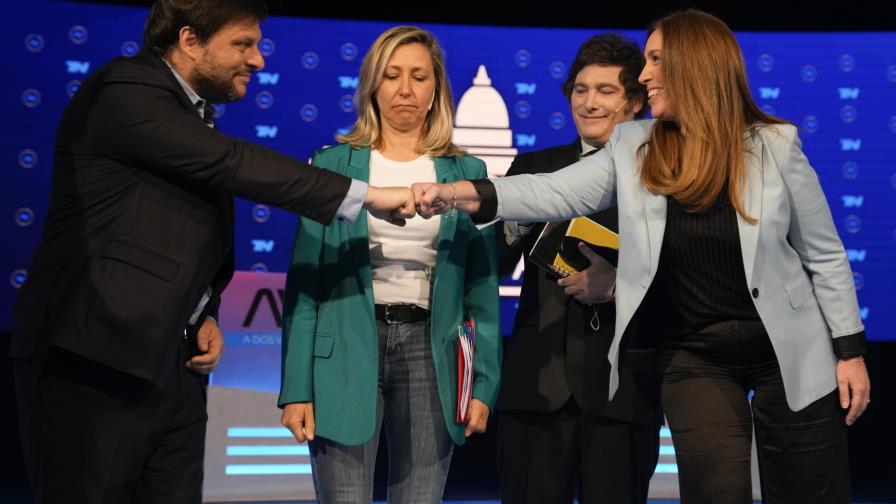 Argentina: Gritos y deuda, ejes del debate electoral Argentina: Gritos y deuda, ejes del debate electoral