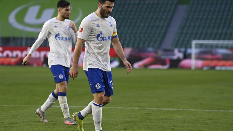 Director de mercadeo de Schalke renuncia por amenazas