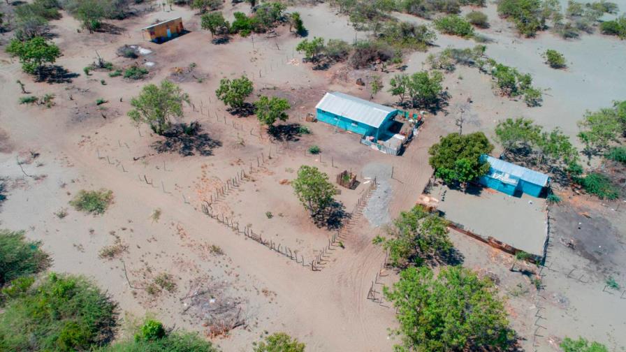 Medio Ambiente pide a IAD investigar supuestos títulos para ocupar terrenos en Dunas de Baní 