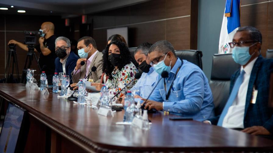 JCE discute con partidos el formato para presentar padrón de miembros