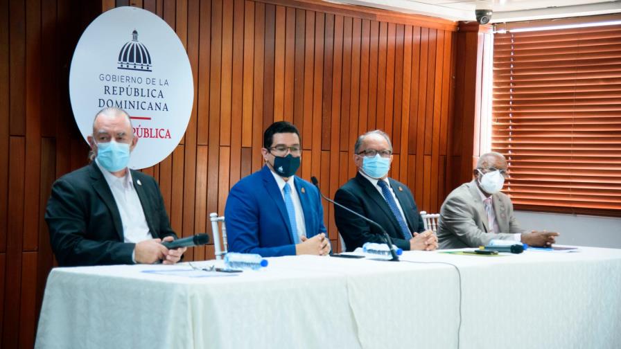 Salud Pública espera la llegada de ómicron y la enfrentará con protocolo actual