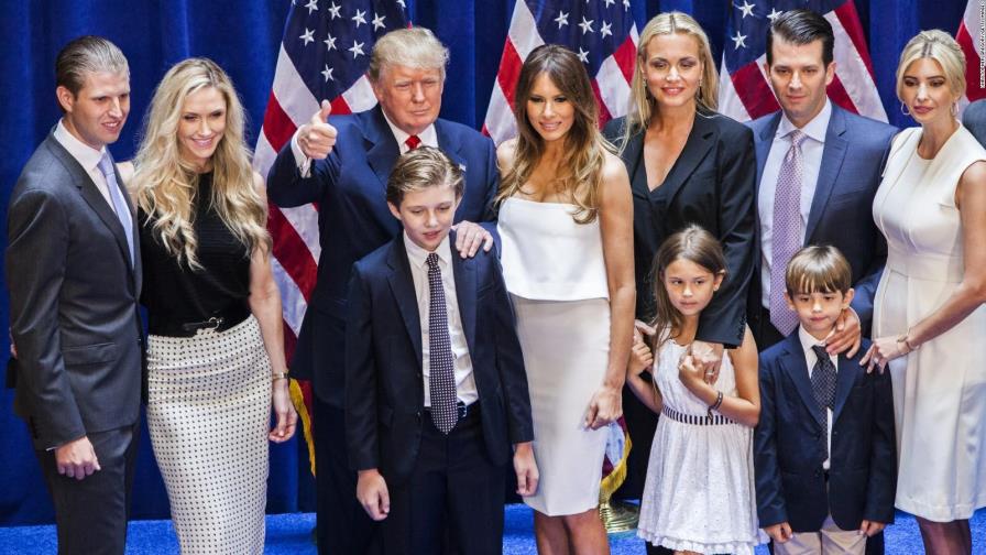 Así fue la celebración de los 74 de Donald Trump Así fue la celebración de los 74 de Donald Trump