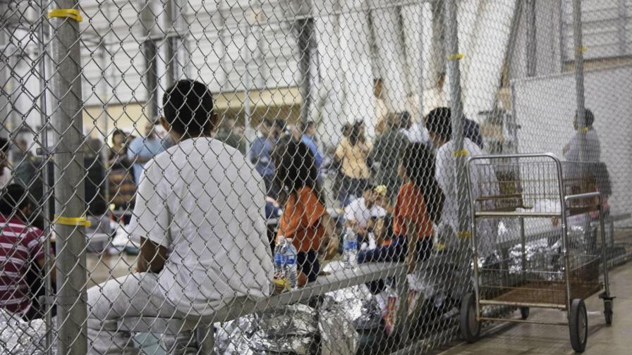Biden: Familias separadas deben recibir compensación Biden: Familias separadas deben recibir compensación