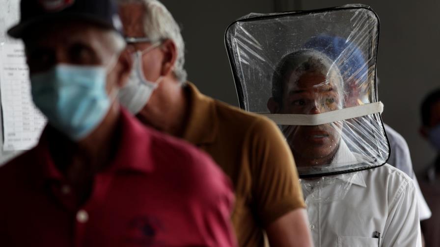 Ómicron es la variante dominante en Panamá, que vive cuarta ola pandémica Ómicron es la variante dominante en Panamá, que vive cuarta ola pandémica