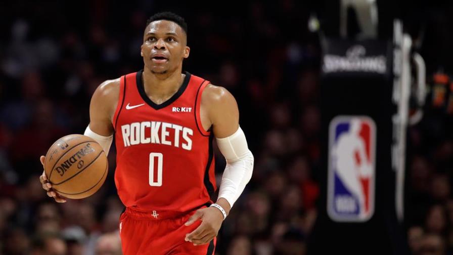 Los Rockets jugarán sin  Westbrook la primera ronda de los playoffs