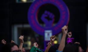 Los muchos avatares de la necesaria ley de protección integral a las mujeres