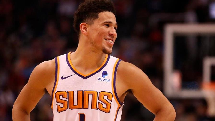 99-90: Los Suns ahogan a los Lakers con un Devin Booker magistral