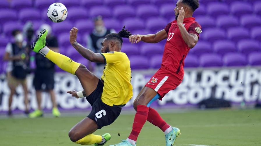 Jamaica vence a Guadalupe y encabeza grupo en Copa de Oro