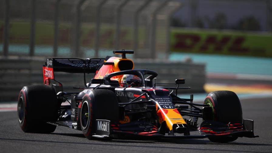 F1: Verstappen y Bottas dominan sesiones para GP de Abu Dabi