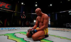 El jefe de la UFC cree que la leyenda Anderson Silva no debe volver a pelear